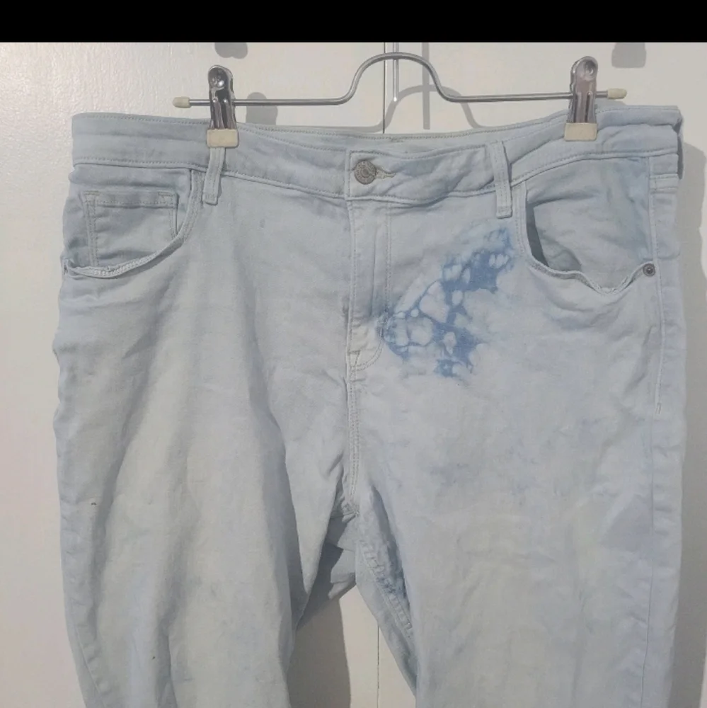 Old Navy Light Blue Rockstar Jeans - Picture 2 of 7